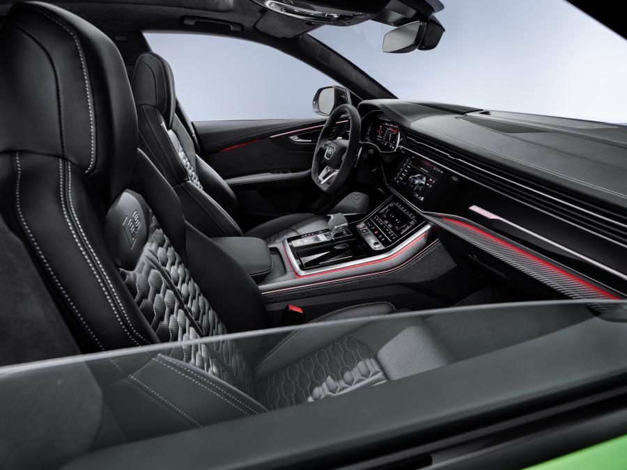 Интерьер Audi RS Q8 2020 года  (WW) (фото 18 из 92)